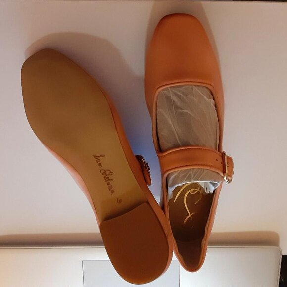 Michaela Mary Jane Flat - Brand new in size 6 - Color: Canyon Clay - Picture 2 of 2